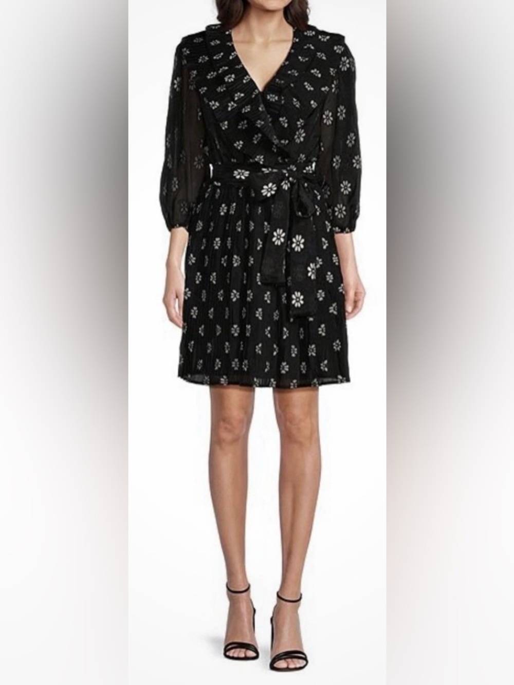 Buru Floral Print Mini Dress Black
Size L NWT